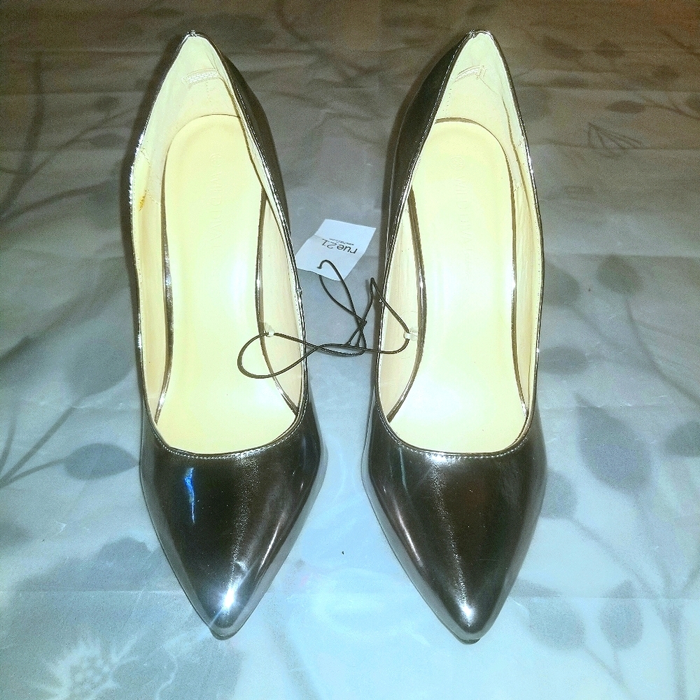 ★2/$30 Rue 21 Metallic Gunmetal Stiletto Heels